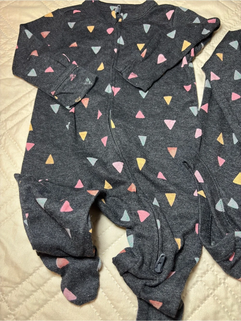 Old Navy 0-3M Triangle-Print Two-Piece Set